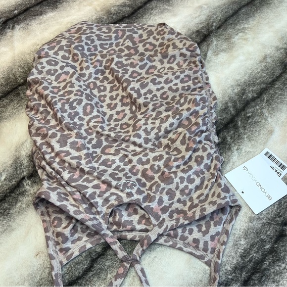 Beyond Yoga Beyond The Bump Spacedye Leopard Slim Racerback Maternity Tank Top - Picture 5 of 8